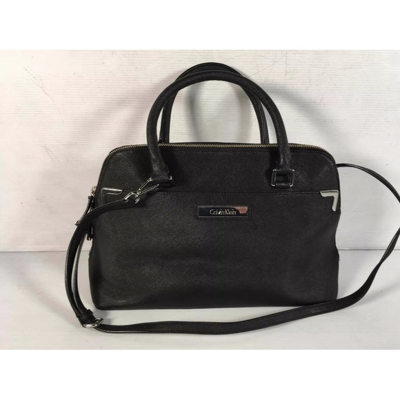 Calvin Klein Handbags - Calvin Klein saffiano large crossbody